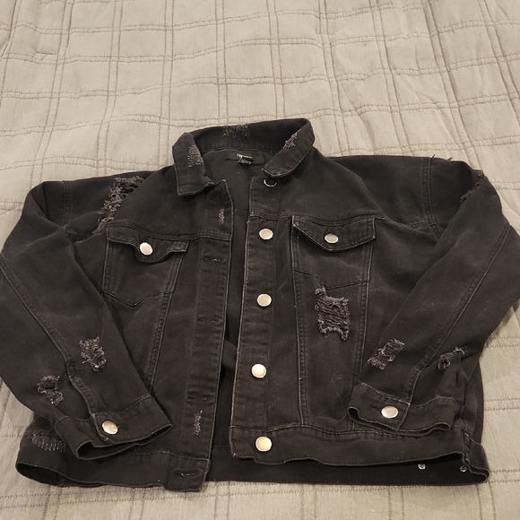 Forever 21 Black Distressed Jean Jacket Size L! - Picture 1 of 7